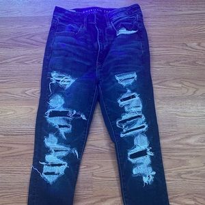 american eagle ripped patched size 6 short jeans